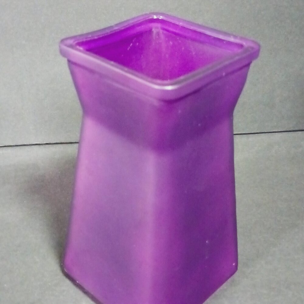 Designer Vase Curved Wide Mouth 7in Purple Floral Glass